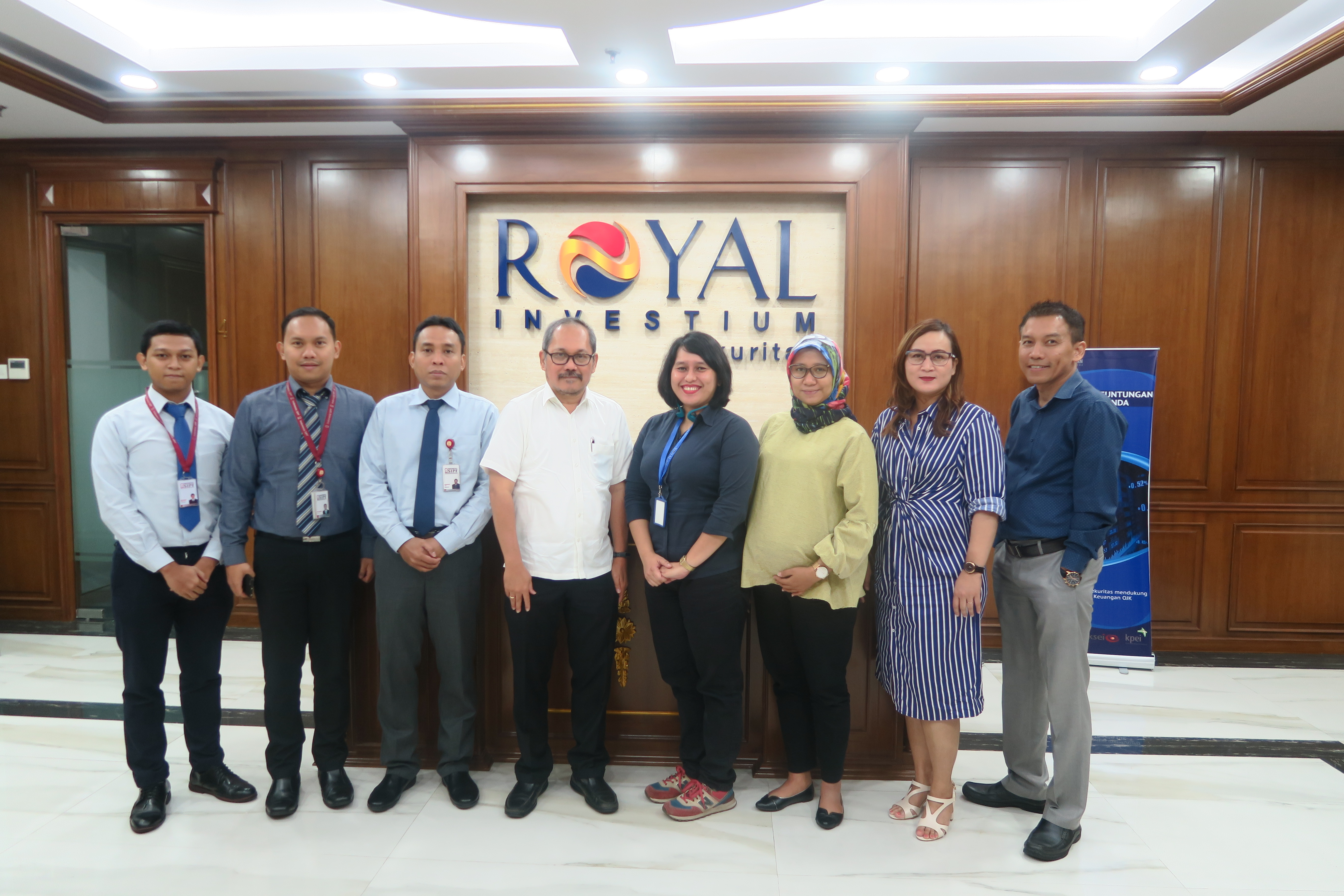Kunjungan ke PT Royal Investium Sekuritas dalam Rangka Sosialisasi Dana Perlindungan Pemodal