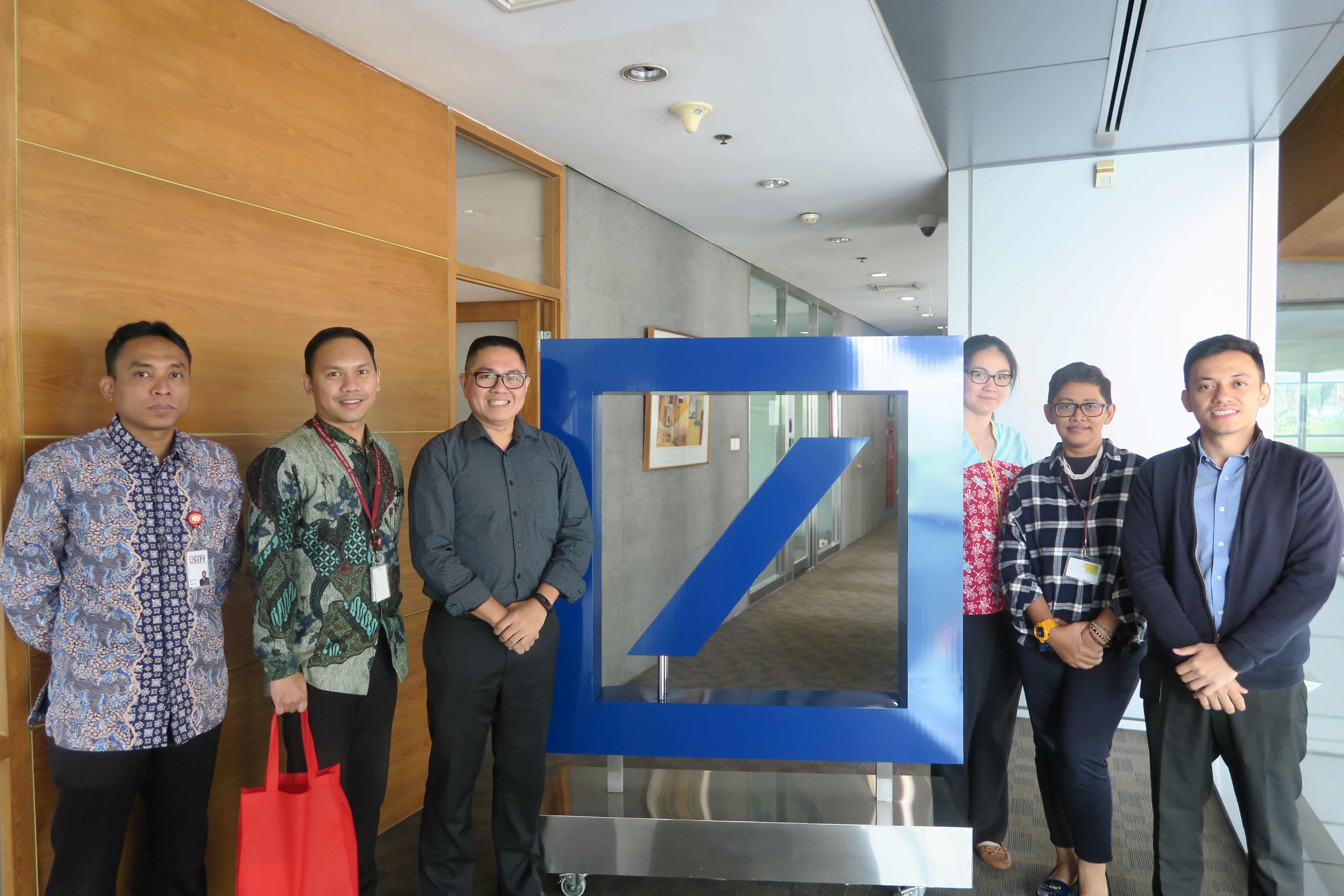 Kunjungan ke Deutsche Bank dalam Rangka Sosialisasi Dana Perlindungan Pemodal
