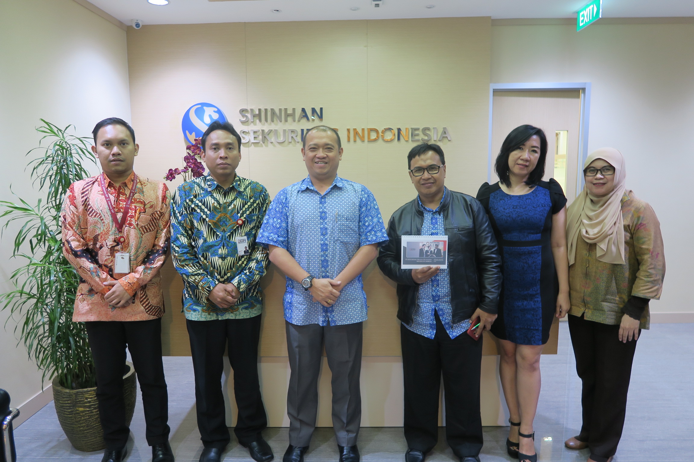 Kunjungan ke Shinhan Sekuritas Indonesia dalam Rangka Sosialisasi Dana Perlindungan Pemodal