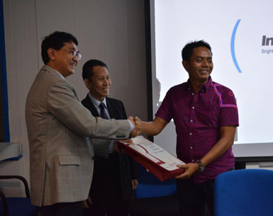 Kunjungan ke Jawa Pos